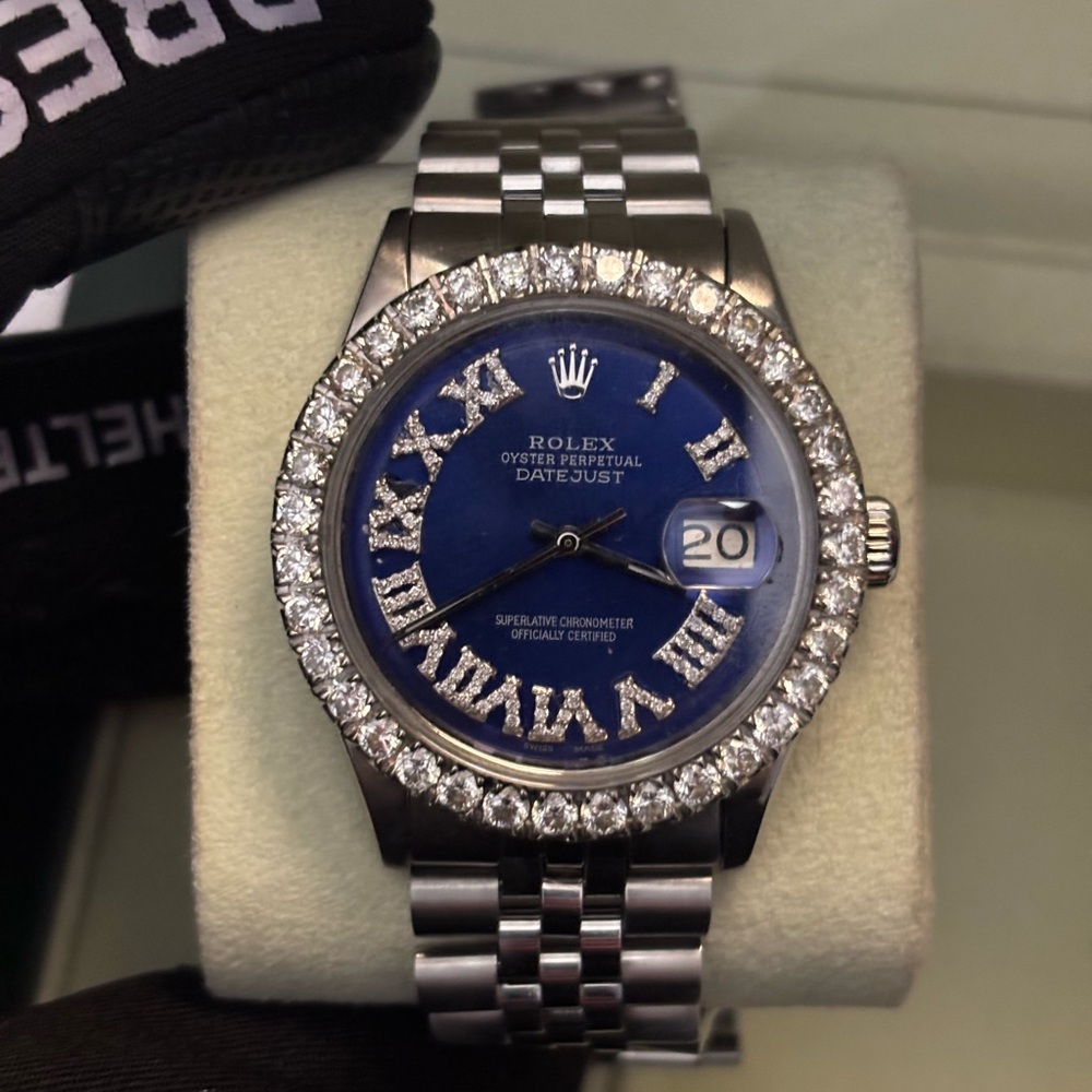 Rolex oyster perpetual DATE JUST 36mm dial authentic  Men's Watch